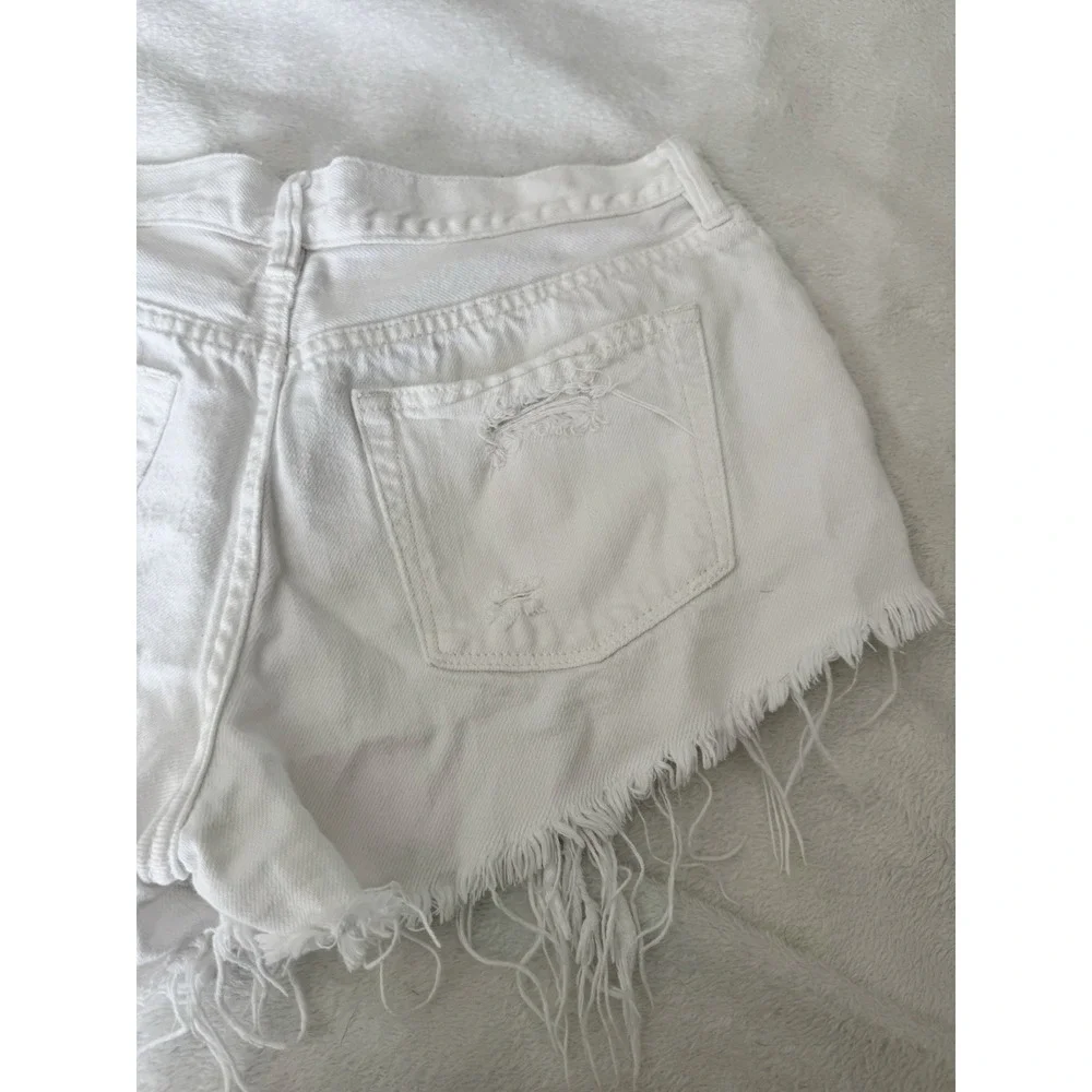 Free People Women's White Denim Loving Good Vibrations Cut Off Shorts Size 27 - Picture 10 of 12